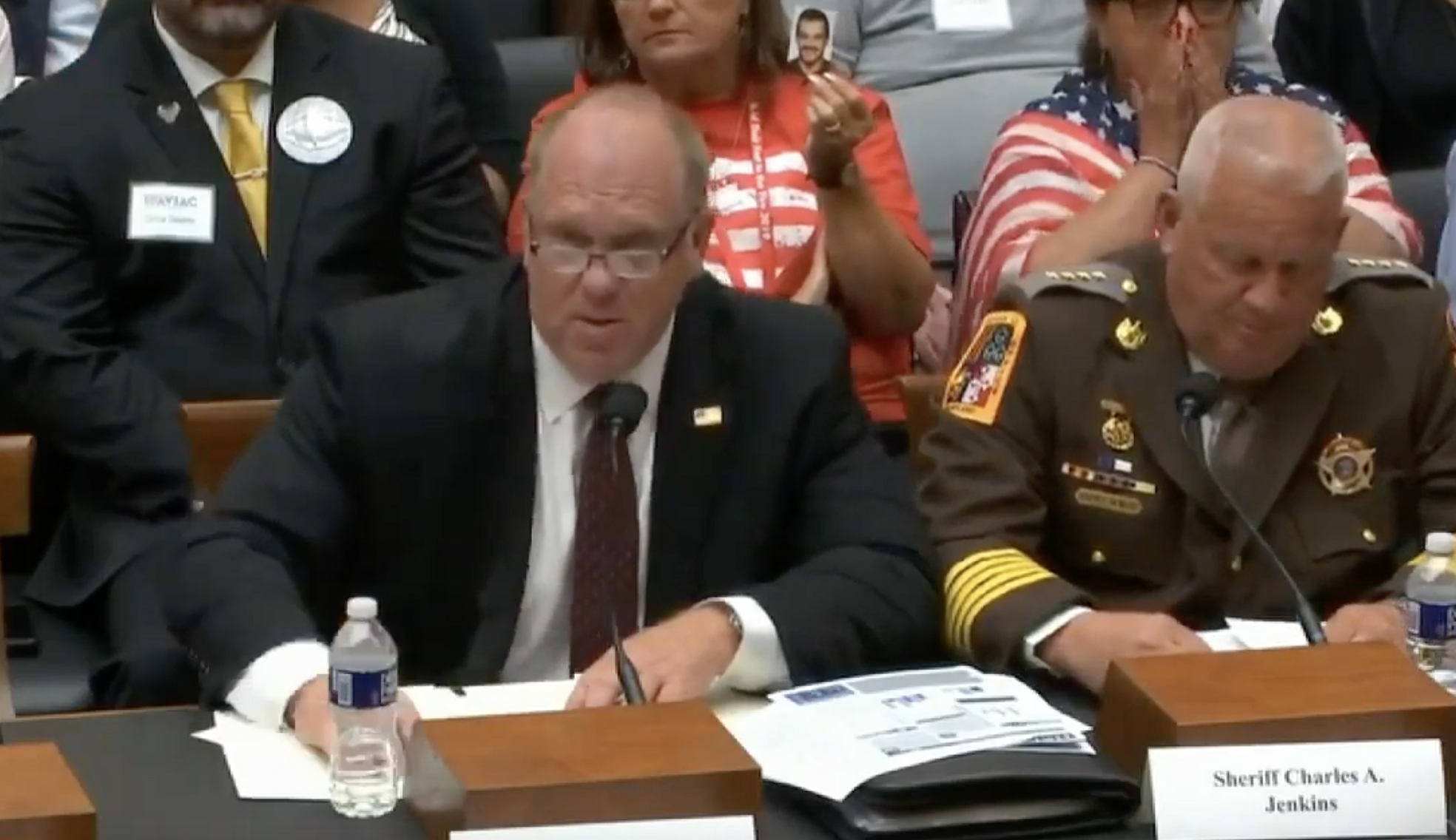 You Work For Me Ex Ice Director Slams Democrat During Detention